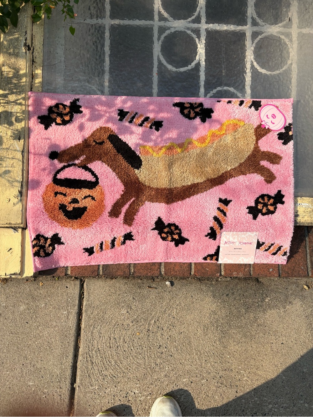 Betsey Johnson Pink Halloween Dachshund Bath Rug - Picture 2 of 3